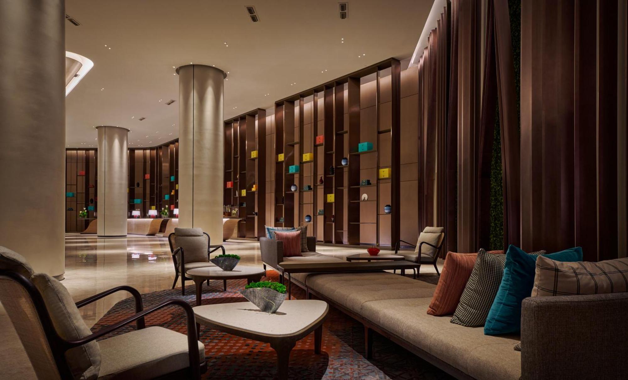 Amari Spice Penang Hotel Bayan Lepas Kültér fotó The lobby of the hotel