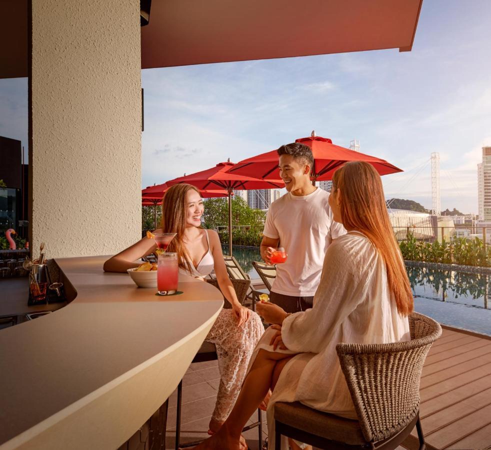 Amari Spice Penang Hotel Bayan Lepas Kültér fotó Skyline Bar